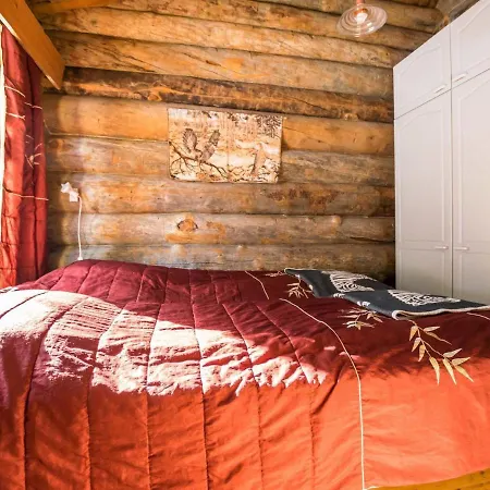 Mustalampi 2 Kurkiaura By Interhome * Рука